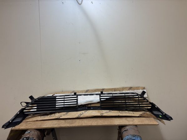 Vauxhall Crossland Front Lower Bumper 17-23 P.n YP00082177 (New+Gen) - Image 2