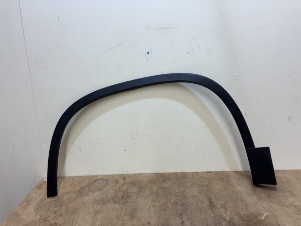 VW Tiguan Wheel Arch Front Left 11-16 P.n VG8091582 (New+Non Gen)