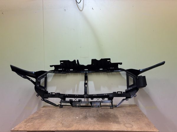 Ford Transit Custom MK9/10 Front Grill Backing 23-On P.n PZ31-17E778-A (New+Gen) - Image 2