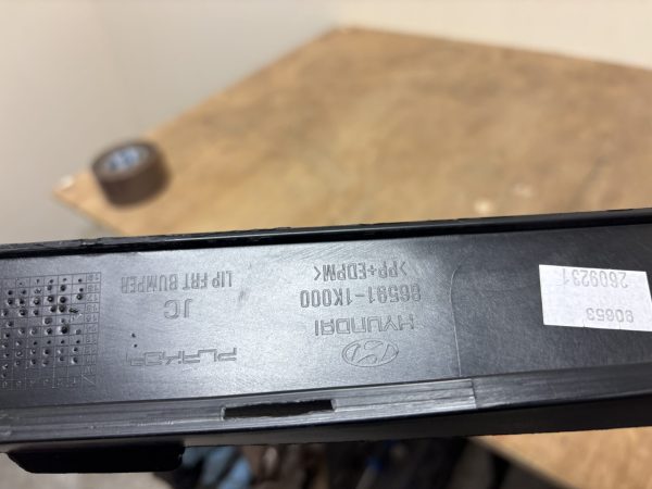 Hyundai I30 Front Bumper Lip 19-25 P.n 86591-1K000 (New+Gen) - Image 3