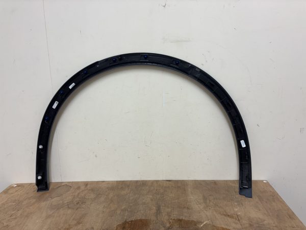 Audi Q5 Wheel Arch Rear Right 17-23 P.n 80A853818A (New+Gen) - Image 2