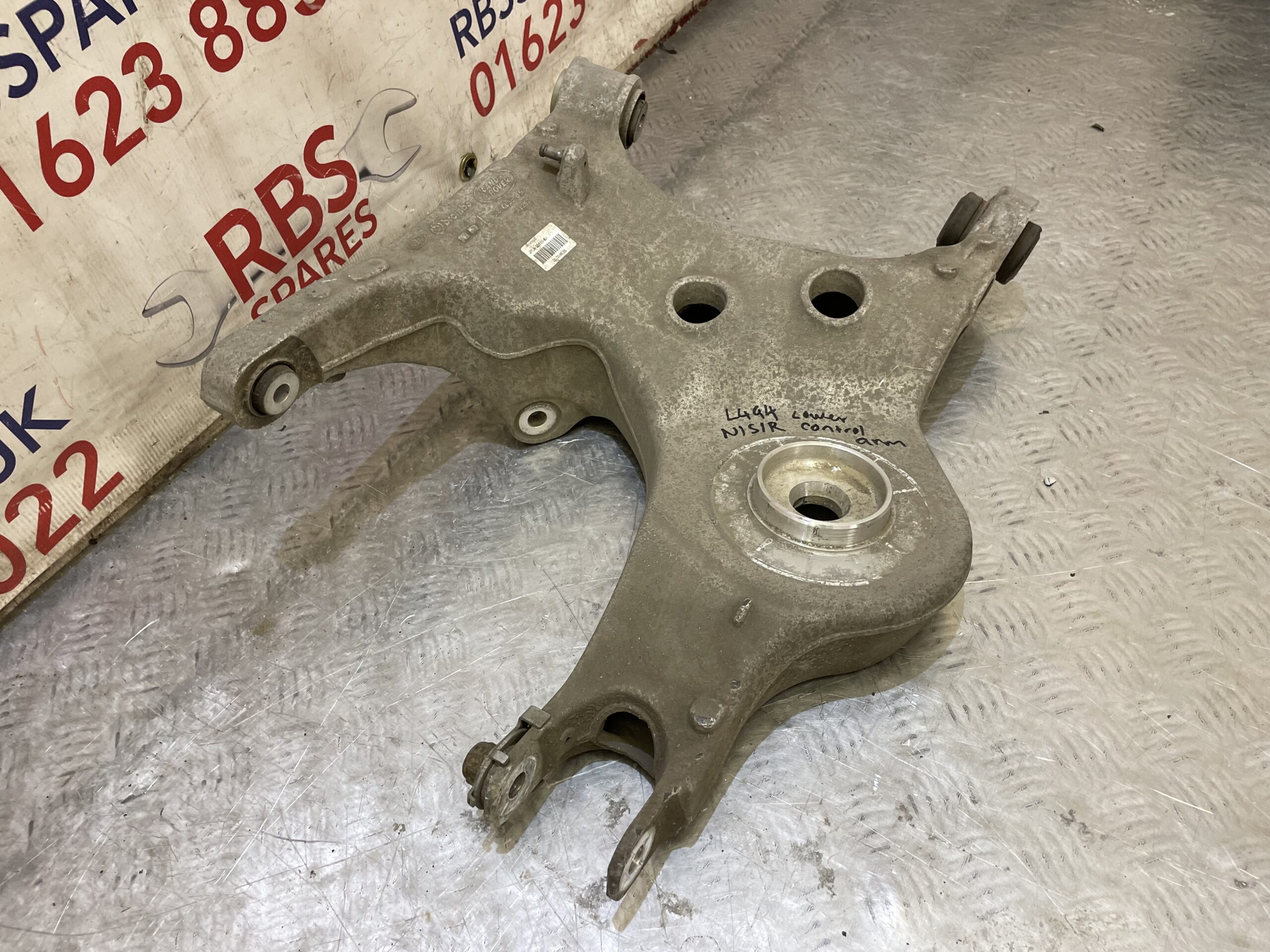 Range Rover L494 Rear Left Lower Control Arm Part No. JPLA-5B531-BA - Image 7