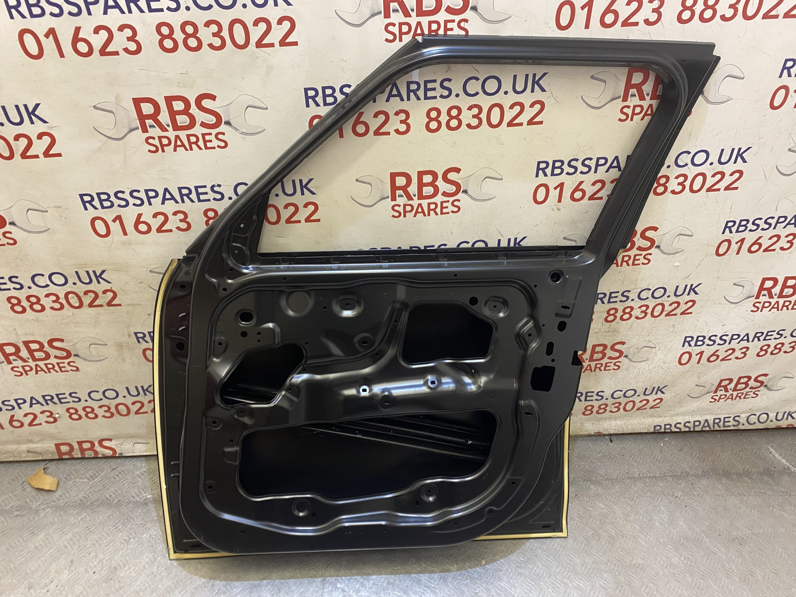 Mini Countryman R60 Front Right Door 2010-2017 Part No. 41009805928 (New+Gen) - Image 4