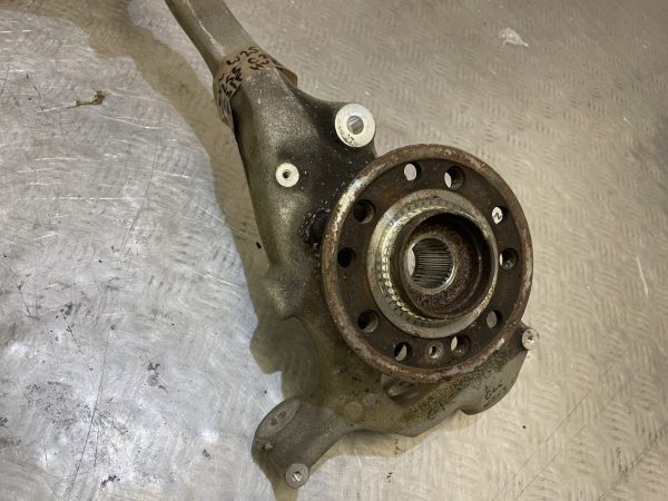 Mercedes Glc W253 X253 Front Left Hub Part No. A2533320101 - Image 9
