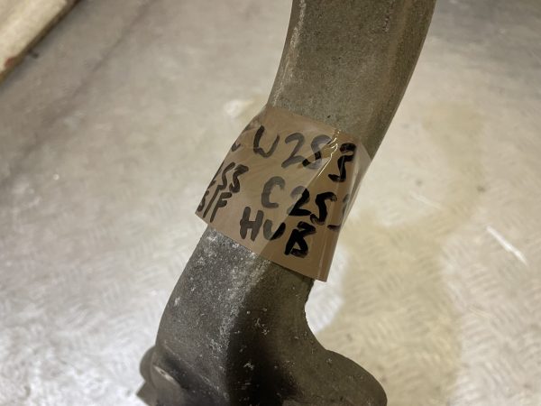 Mercedes Glc W253 X253 Front Left Hub Part No. A2533320101 - Image 3