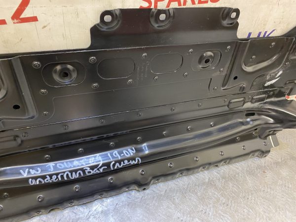 Volkswagen Touareg Underrun Bar 2019-2021 Part No.760801839 (New+Gen) - Image 6
