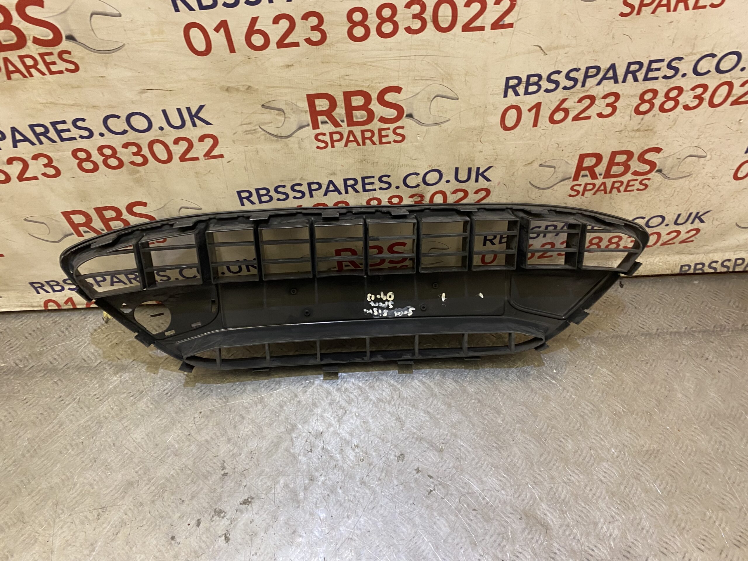Ford Fiesta Zetec Mk7 Front Lower Grill 2008-2012 Part No. 8A6J-17K945 - Image 6