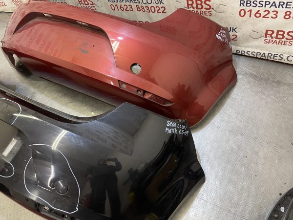 Seat Leon Hatchback Rear Bumper 2005-2009 Part No. 1P0807421 - Image 2
