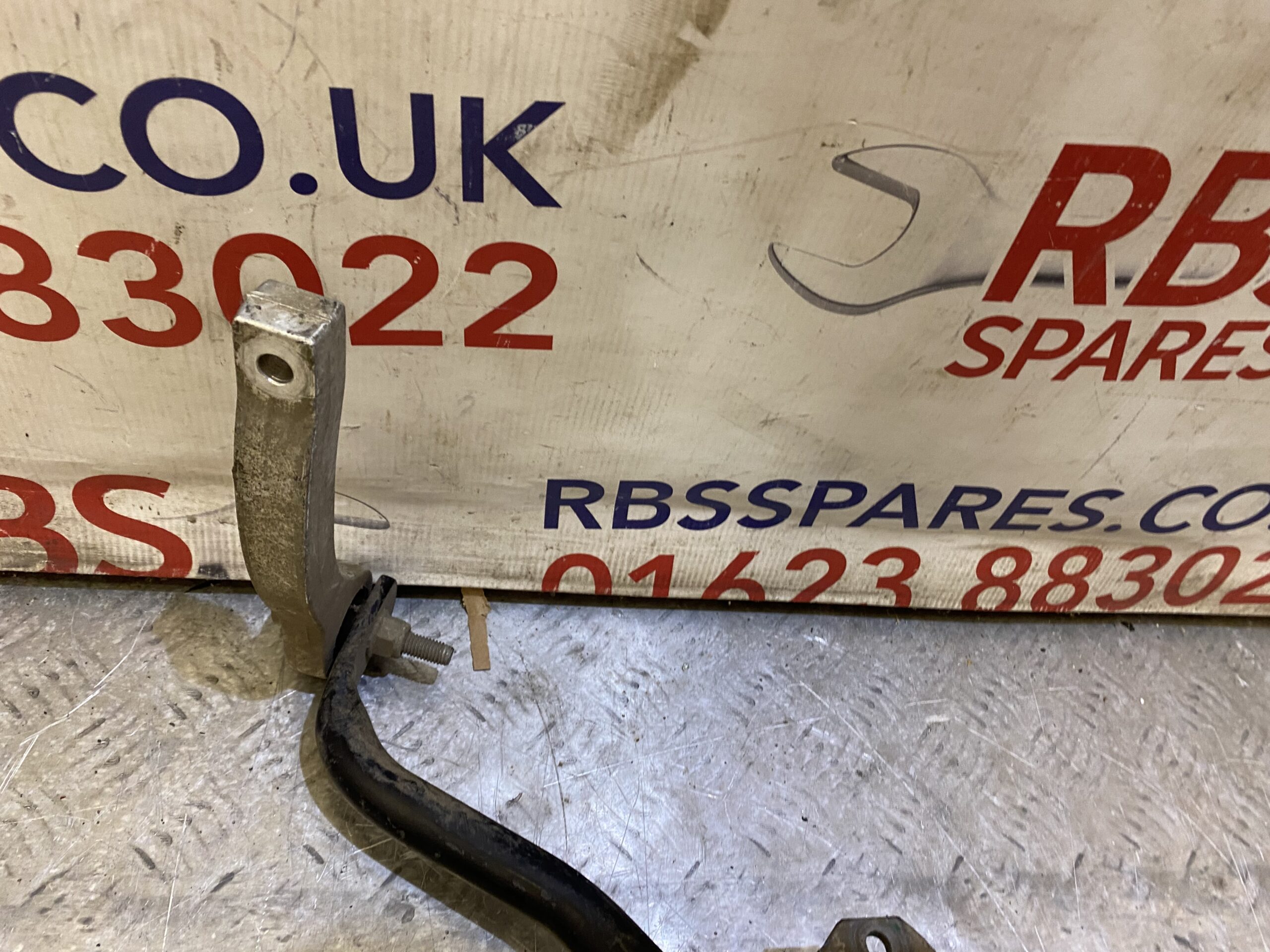 Audi Q7 Rear Anti Roll Bar P/n 4M0511305 - Image 3