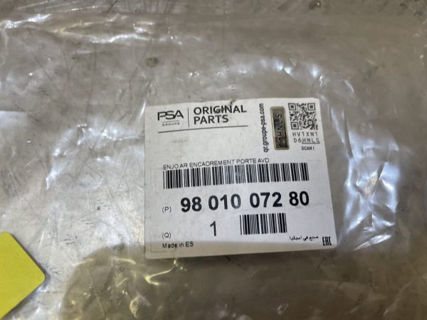 Citroen C4 Cactus Door Molding 16-On P/n 9801007280 (New+Gen) - Image 3