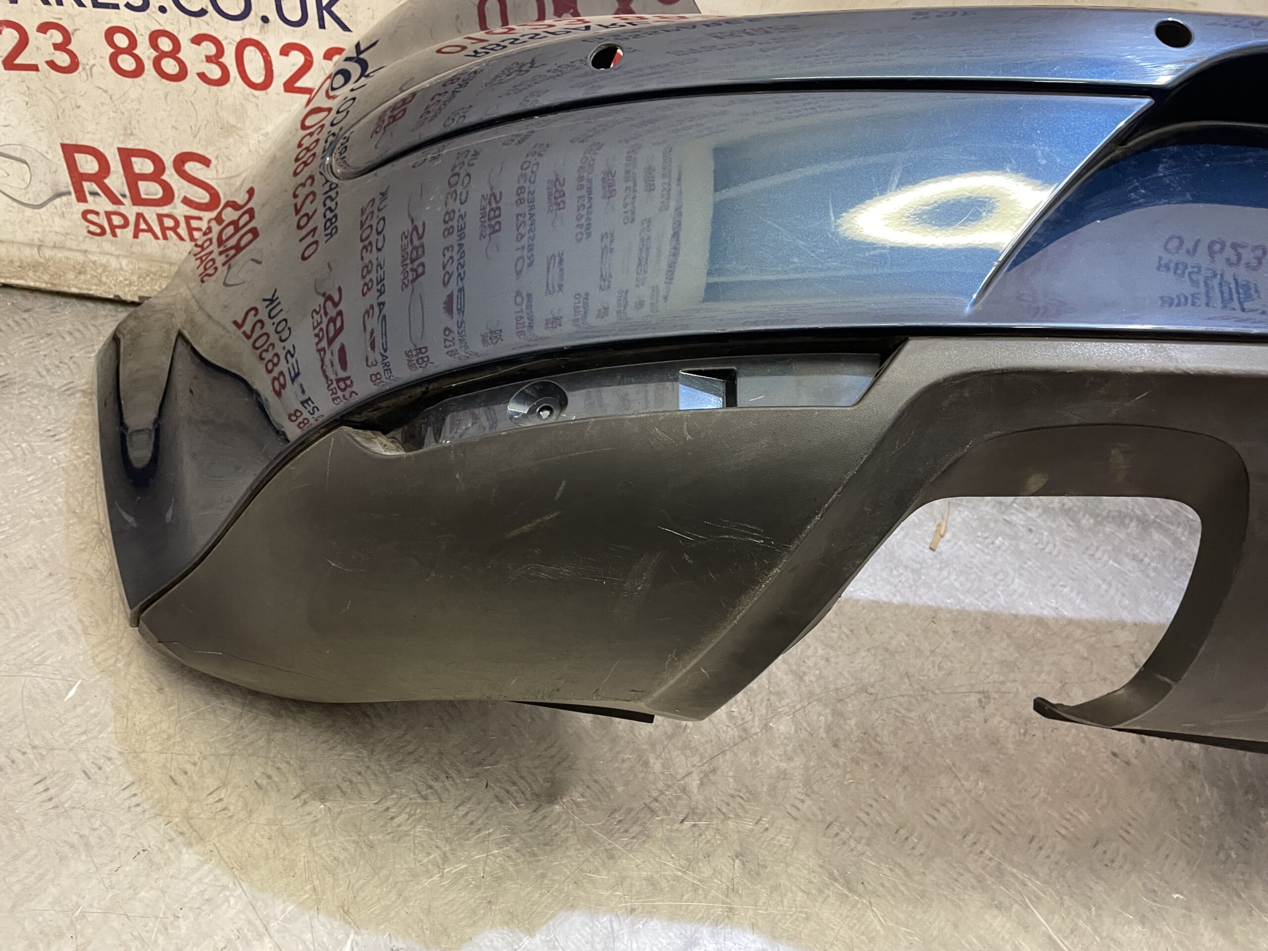 Seat Altea Xl Rear Bumper 05-15 P/n 5P8807421 - Image 2