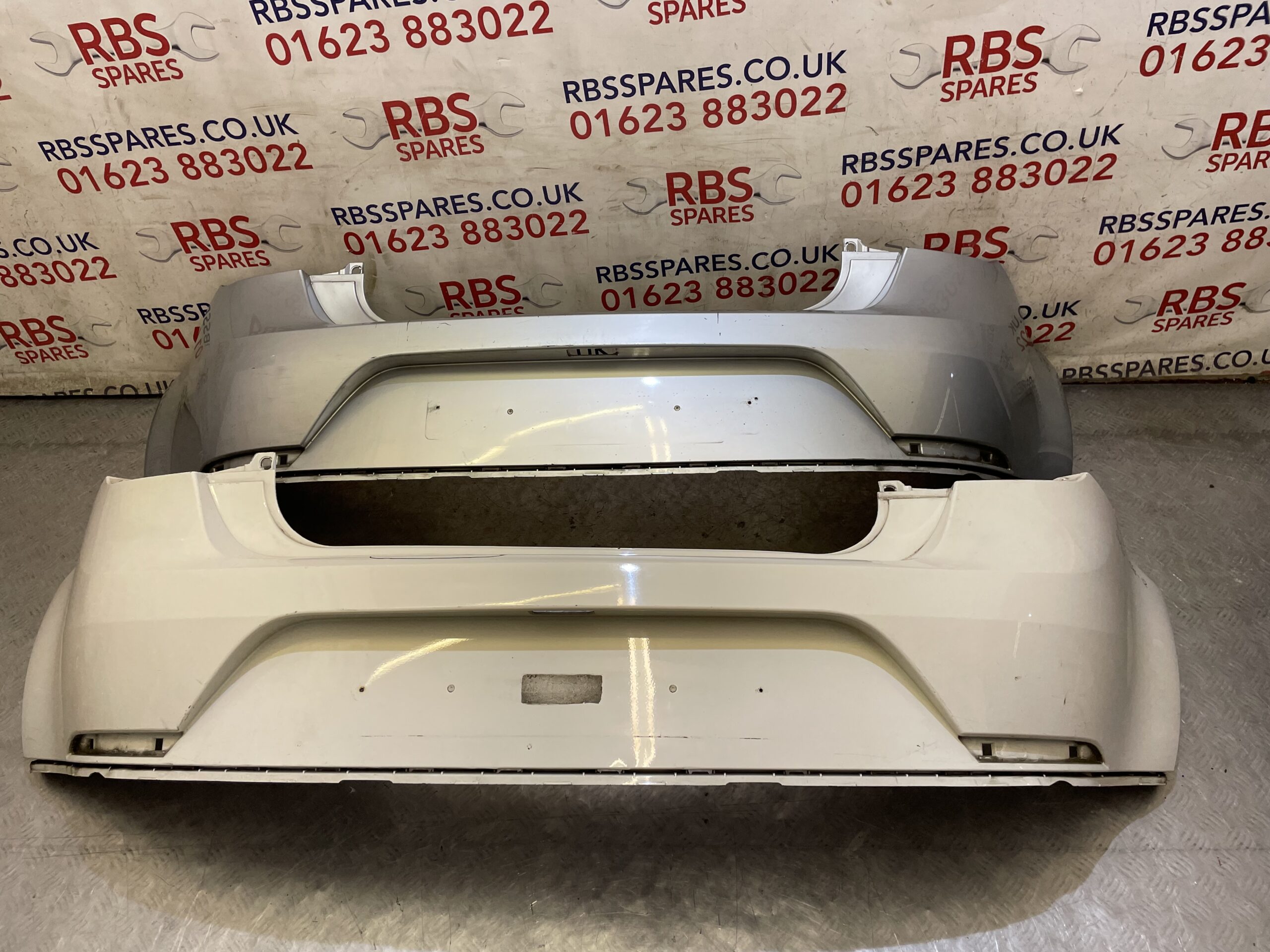 Seat Ibiza Se 3 Door Rear Bumper 08-12 P/n 6J3807421