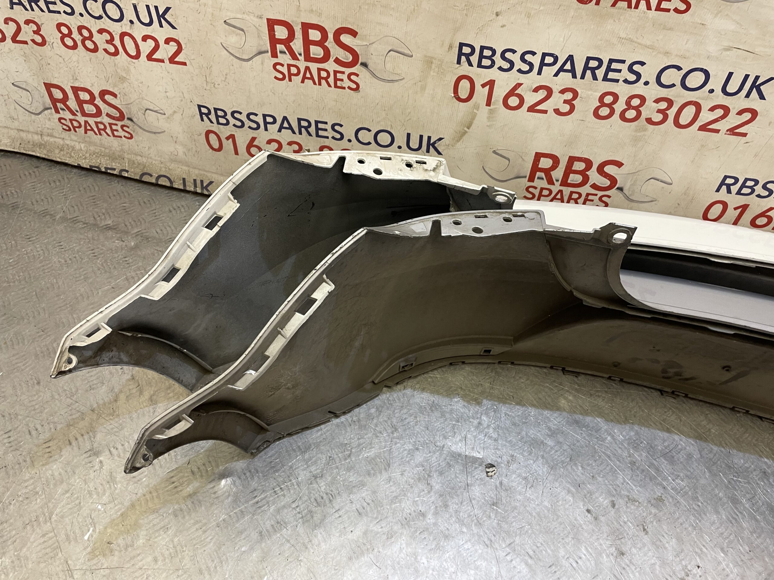 Seat Ibiza Se 3 Door Rear Bumper 08-12 P/n 6J3807421 - Image 3