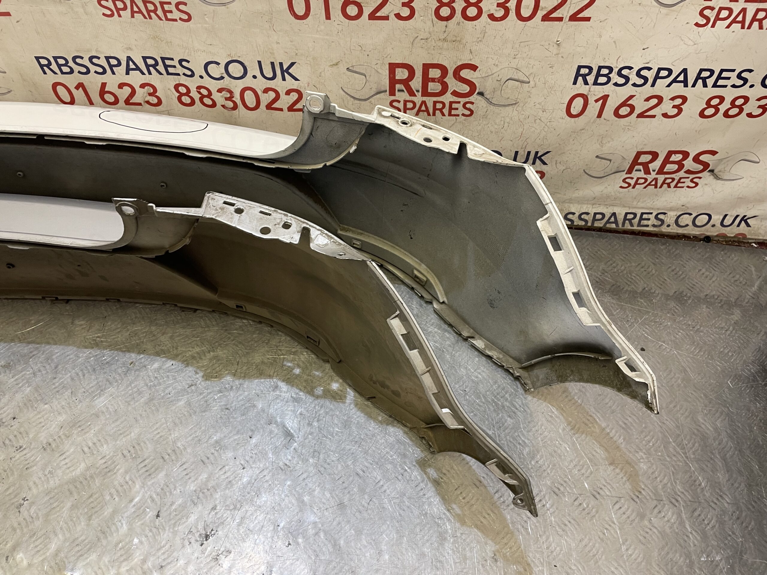 Seat Ibiza Se 3 Door Rear Bumper 08-12 P/n 6J3807421 - Image 2