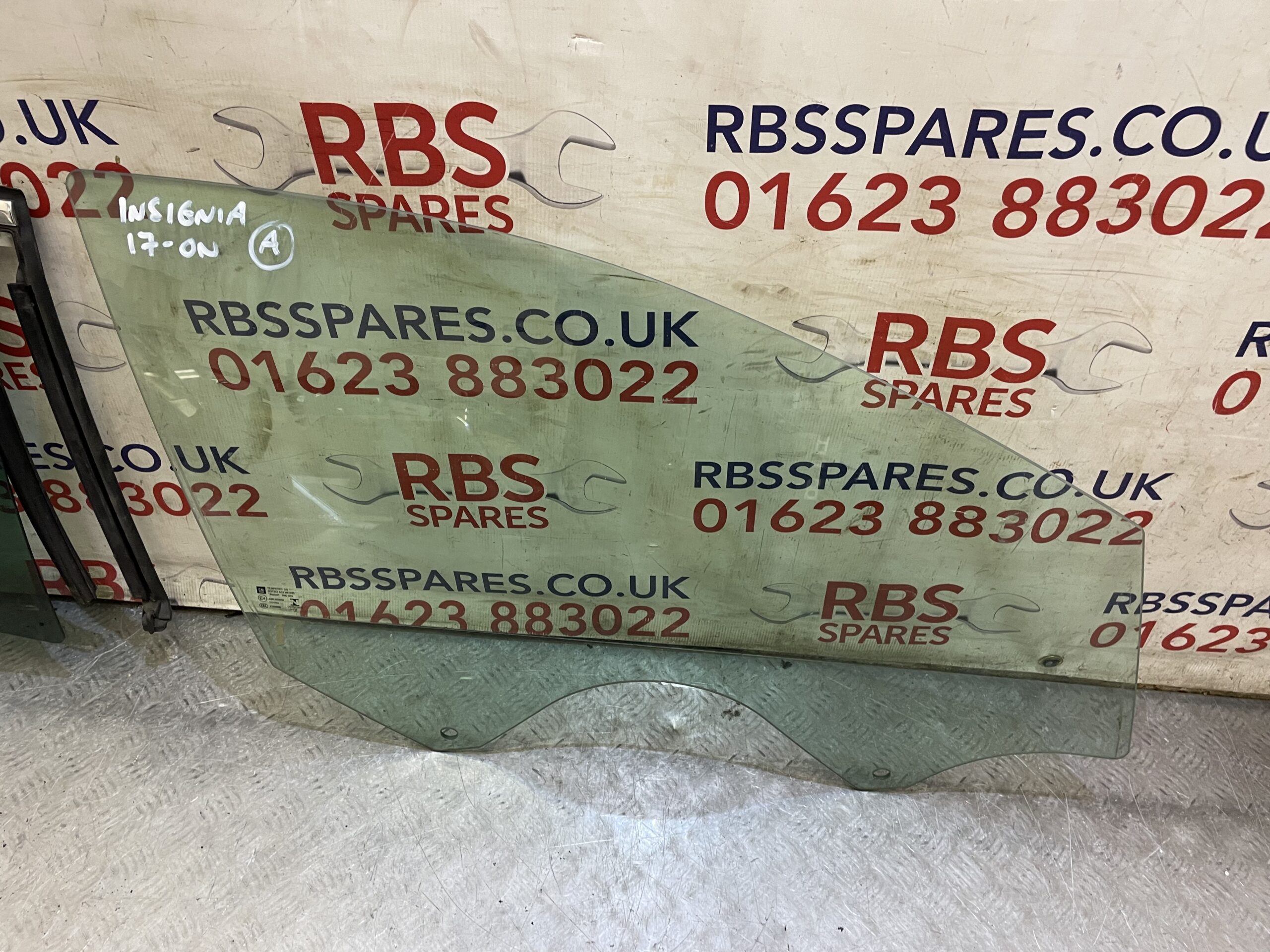 Vauxhall Insignia Saloon Front+Rear Right Side Glass 17-On P/n 43R-000073 - Image 2