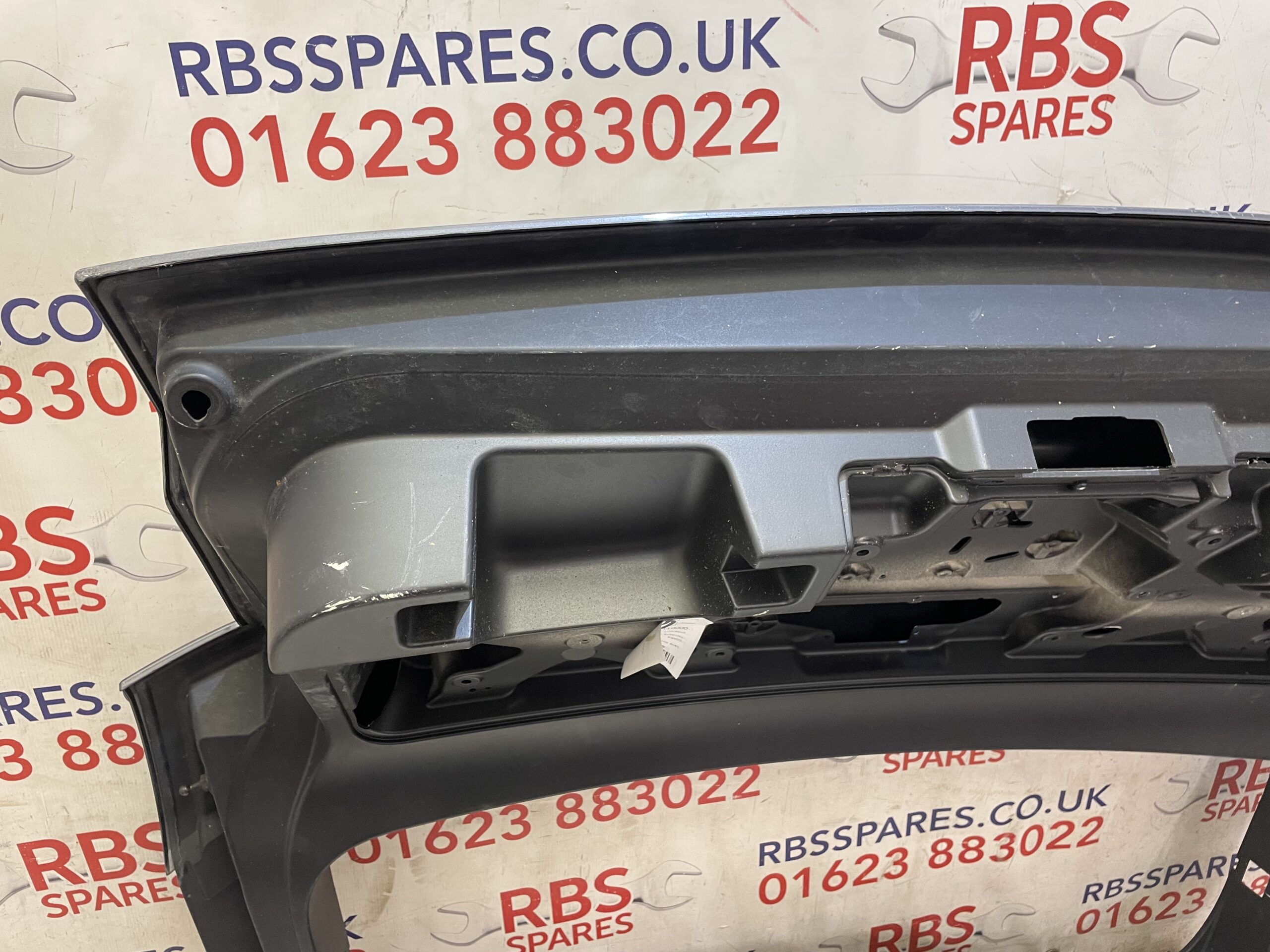 Range Rover Evoque L538 Rear Tailgate 2011-2018 Part No. BJ32-40010 - Image 4