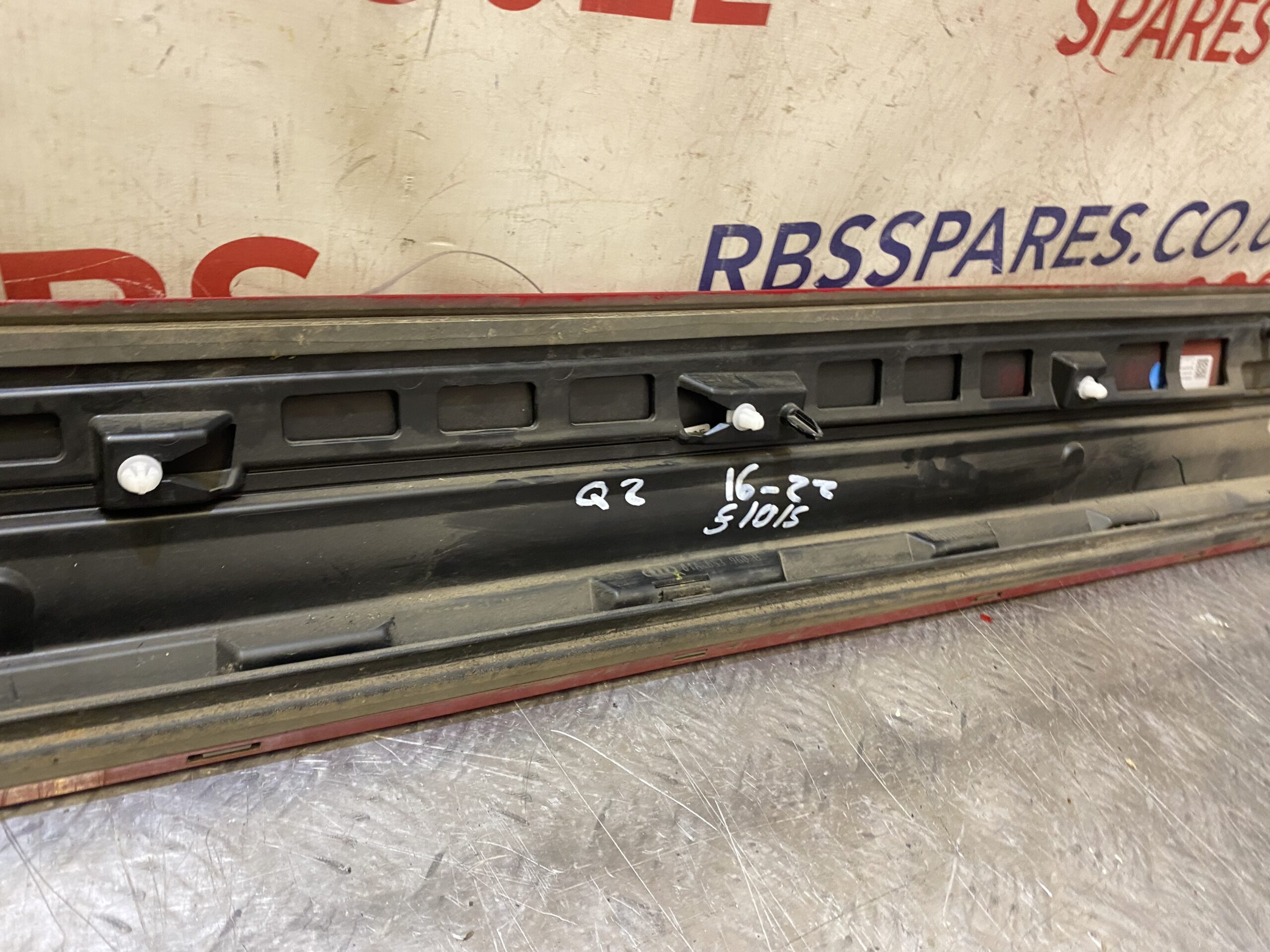 Audi Q2 S Line Right Door Trims 2016-2022 Part No. 81A853960B - Image 6
