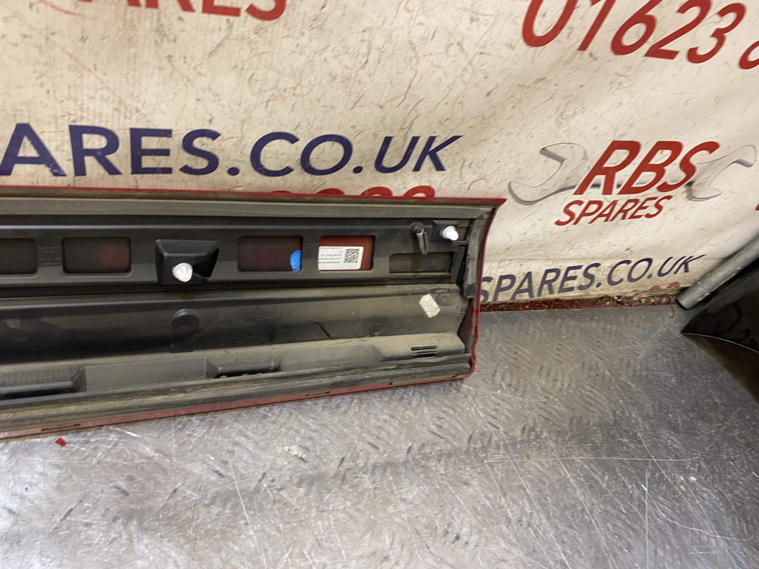 Audi Q2 S Line Right Door Trims 2016-2022 Part No. 81A853960B - Image 5