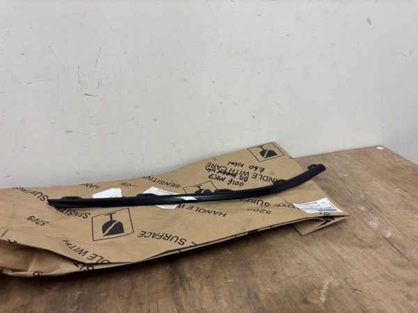 Volkswagen Golf MK7 Bumper Trim Right P.n 5G0853764B