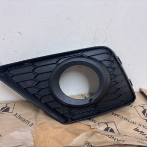 Seat Arona Fog Light Grill Left P.n 6F9853665