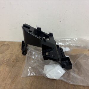 Vauxhall Crossland Front Bumper Bracket Left 17-On P.n YQ00707580