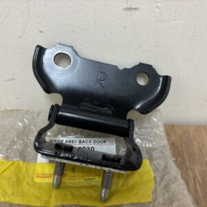 Toyota Corolla Estate E21 Tailgate Hinge Right P.n 68810-02230