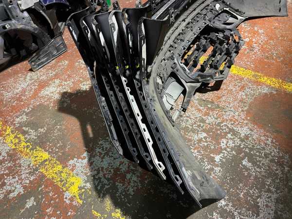Range Rover Velar L560 Rear Bumper 2017-On Part No. J8A2-17A958 - Image 4
