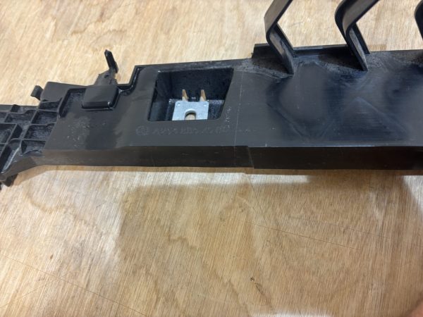 Mercedes GLC X254 Rear Bumper Bracket P.n A2548857500 - Image 3