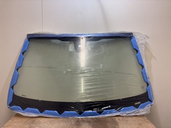 Mercedes C Class W205 Front Windscreen P.n A205670110064