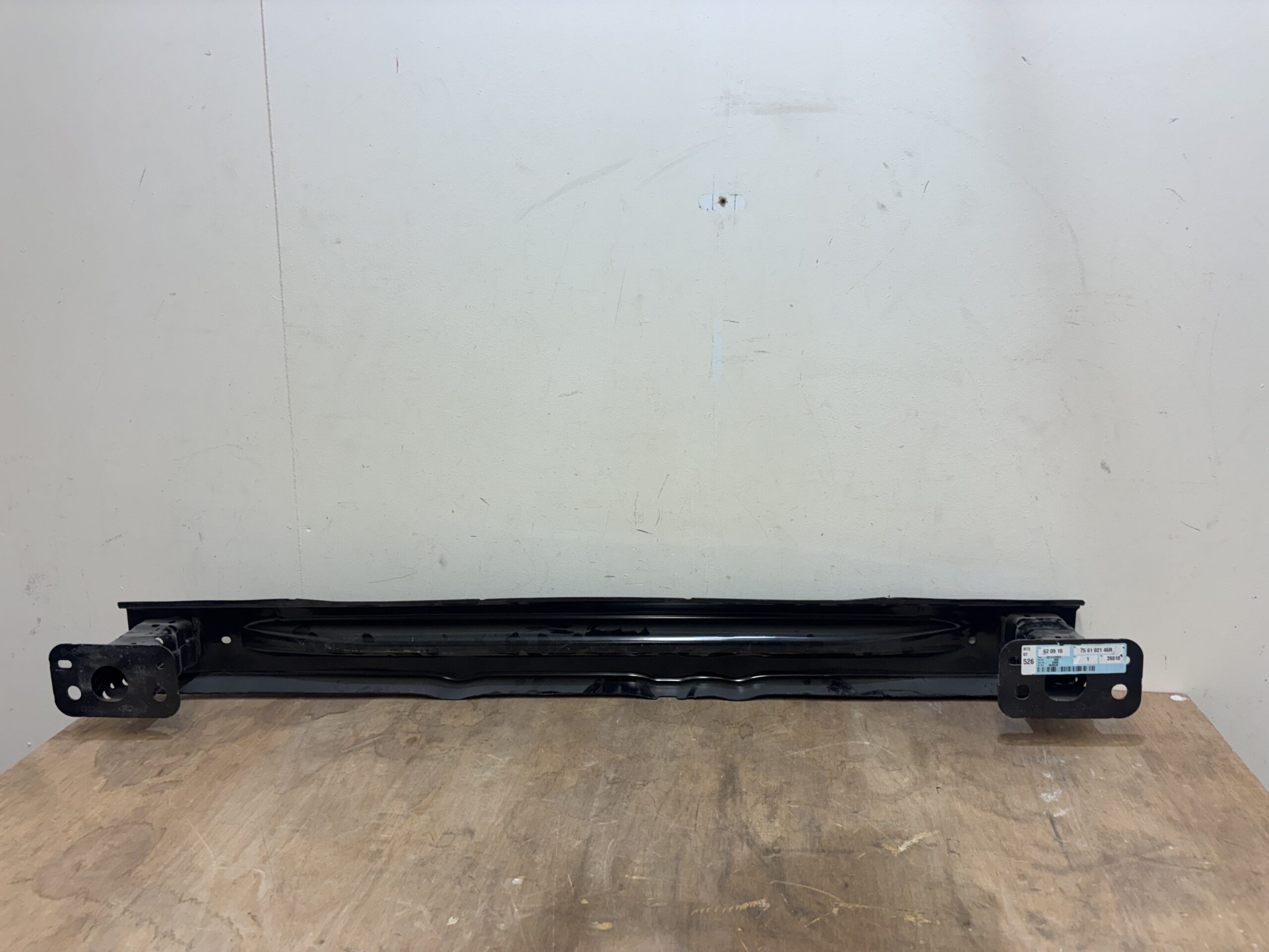 Dacia Sandero Stepway Rear Bumper Reinforcer 13-21 P.n 756102146R - Image 2
