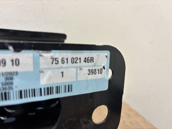 Dacia Sandero Stepway Rear Bumper Reinforcer 13-21 P.n 756102146R - Image 3