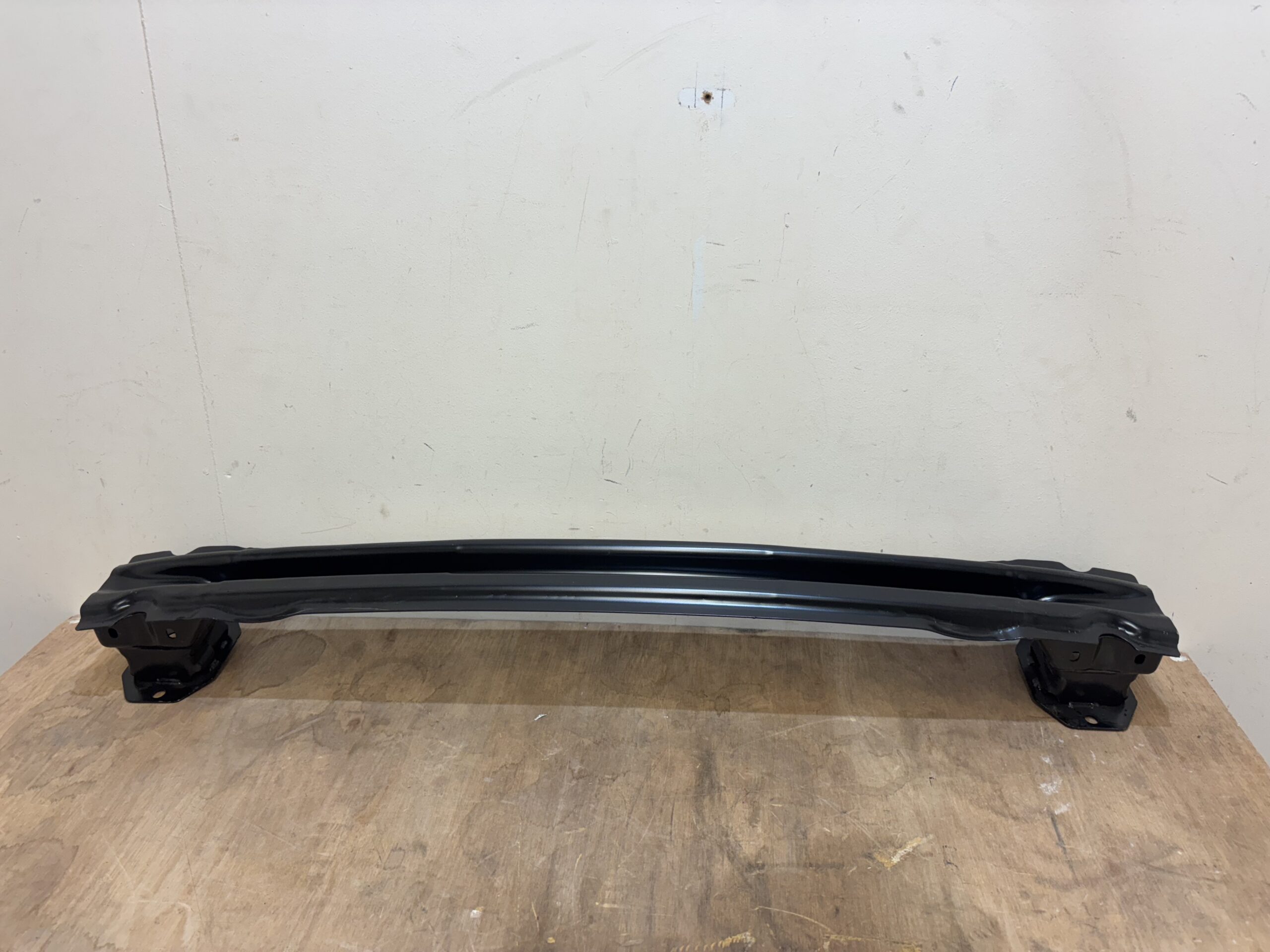Vw UP/Seat Mii Rear Bumper Reinforcer P.n 1S0807305B