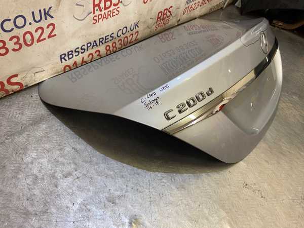 Mercedes C Class W205 Saloon Bootlid 14-18 - Image 2