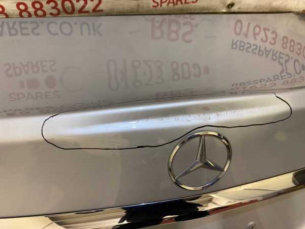 Mercedes C Class W205 Saloon Bootlid 14-18 - Image 3
