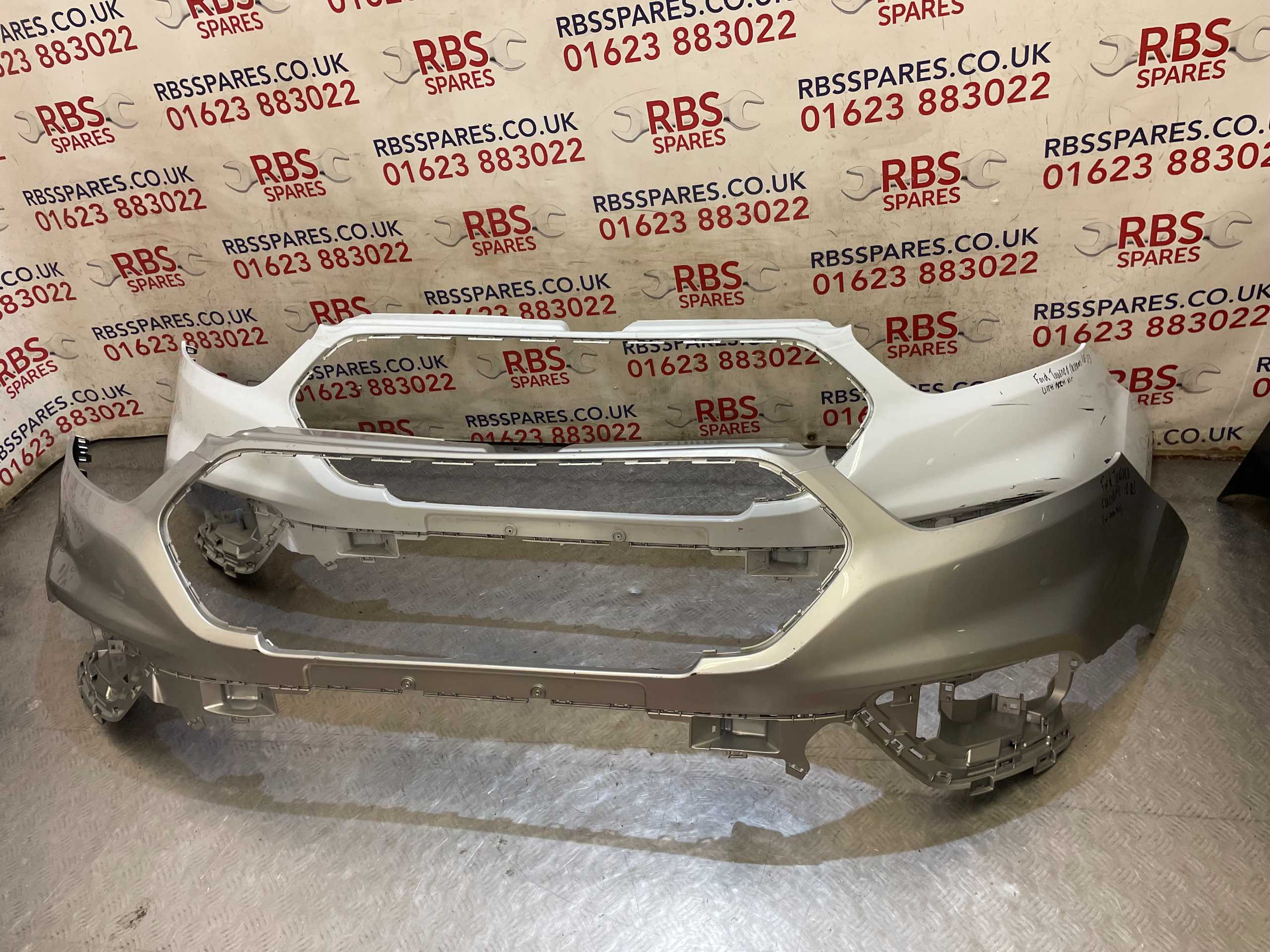 Ford Tourneo Custom Mk8 Front Bumper (Top Half) 18-23