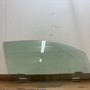 Toyota Aygo Front Window Right 14-On P.n 68111-0H030