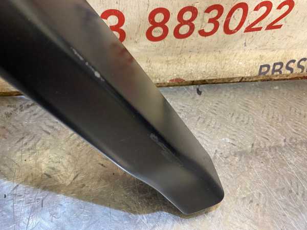 Mercedes G Class G63 Wheel Arch Rear Right Side P.n A4638805803 - Image 8