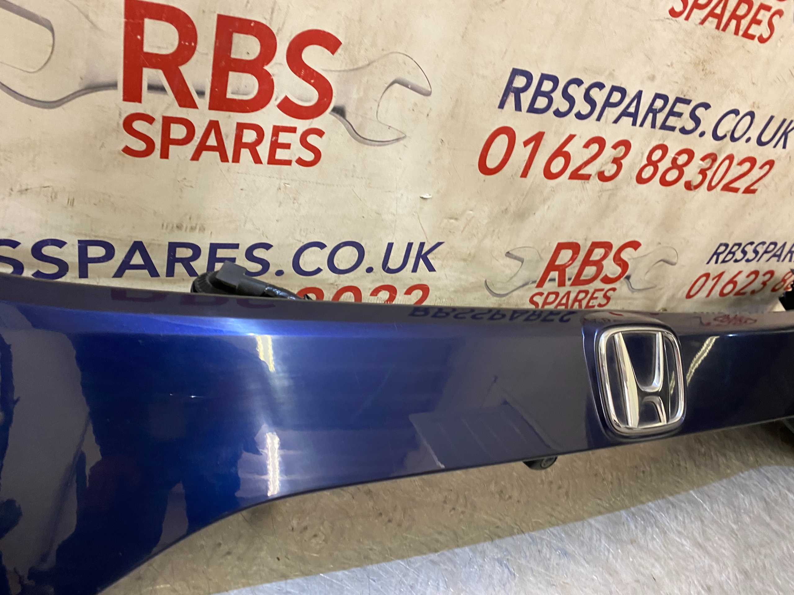 Honda Civic MK10 Rear Tailgate Trim 2017-2022 - Image 3