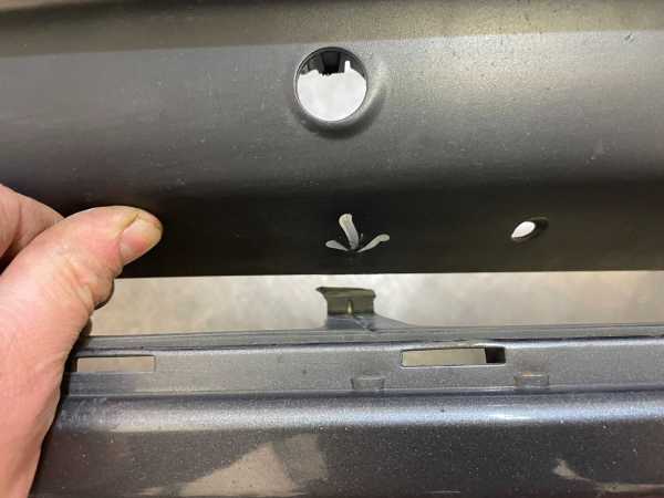 Range Rover L405 Front Bumper 2013-2017 Part No. CK52-17F003 - Image 11