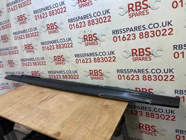 Bentley Bentayga Side Skirt Left Side 2017-On