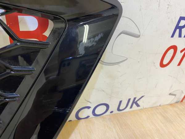 Audi A4 B9 S Line Fog Light Grill Right Side 20-24 P.n 8W0807682BB - Image 2