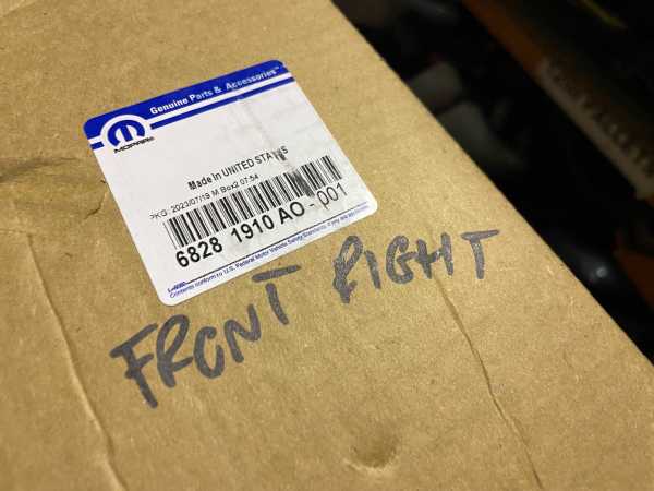 Jeep Wrangler Door Front Right Side 18-24 P.n 68281910AO - Image 10