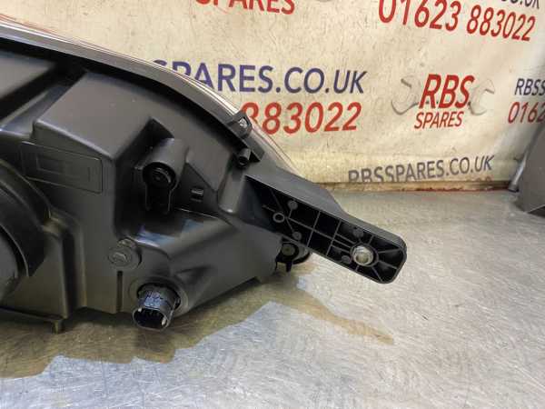 Peugeot Boxer/Citroen Relay/Fiat Ducato Headlight 22-On P.n CT335CMACL - Image 8