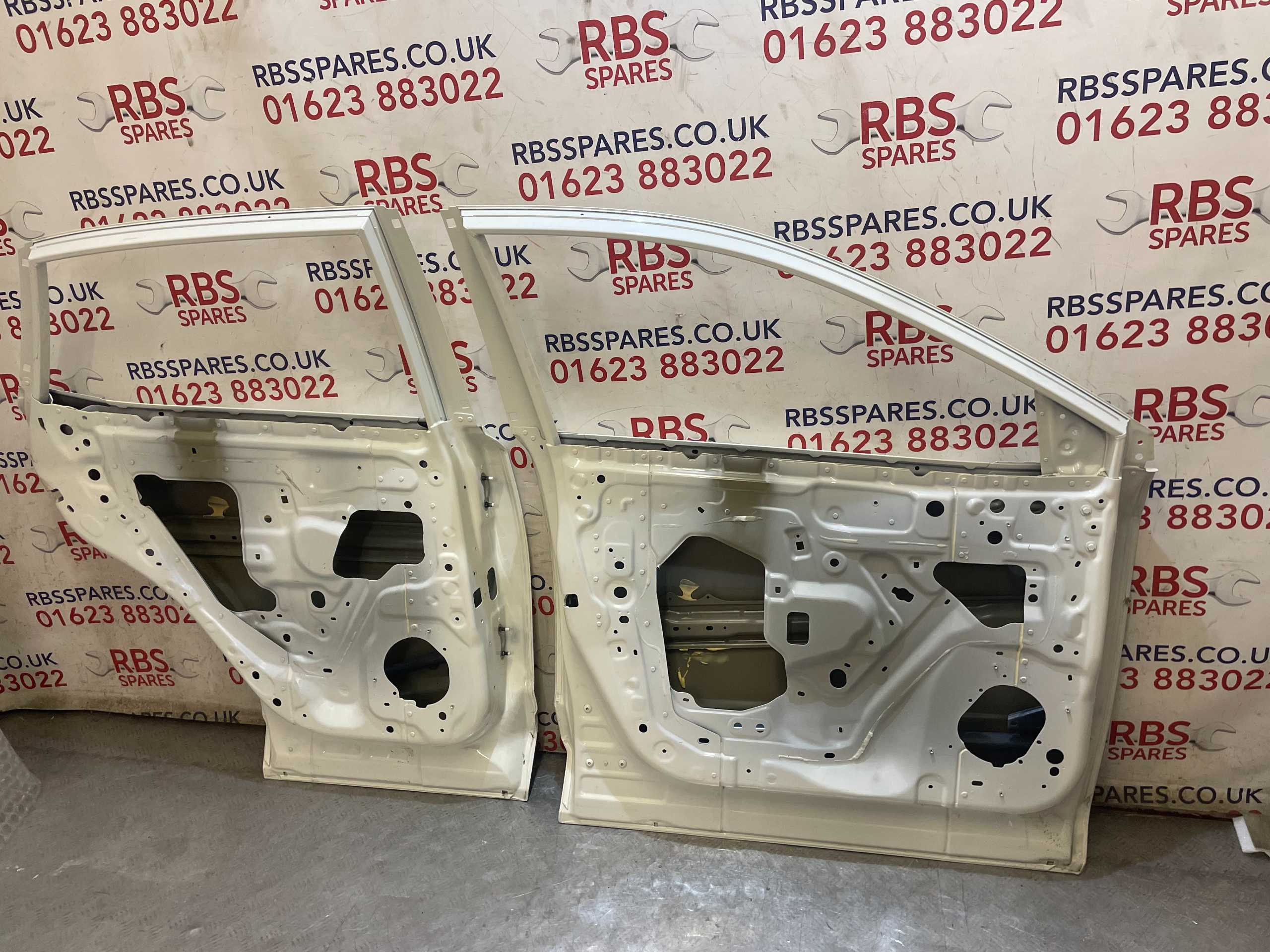 Nissan Qashqai J12 Doors Front + Rear Left Side 21-On - Image 4