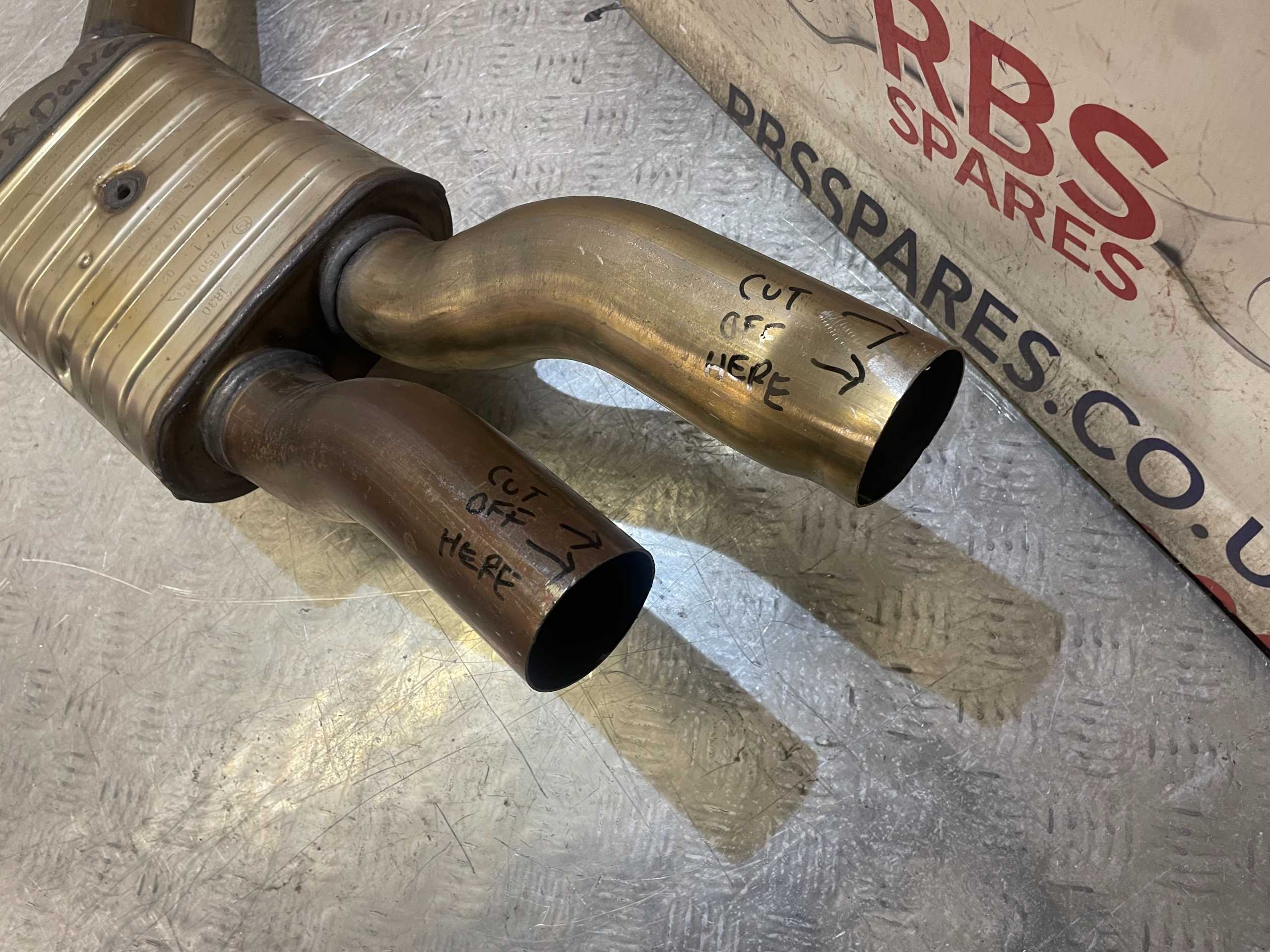 Bmw M3/M4 F82/F80 Exhaust P.n 7854735 - Image 2