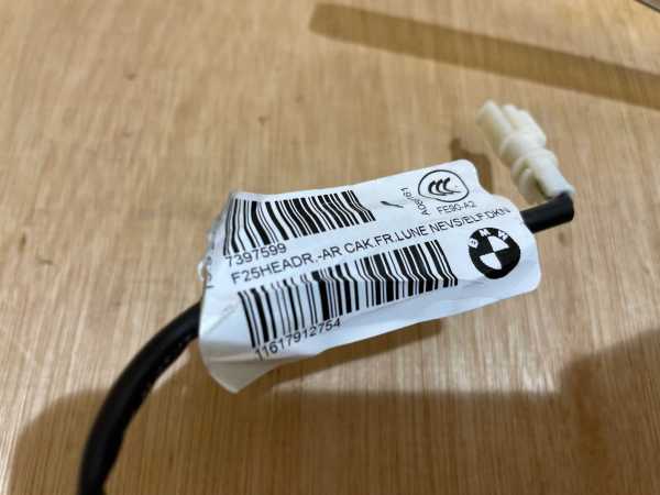Bmw X3 F25 Headrest 10-16 P.n 52107368475 - Image 3