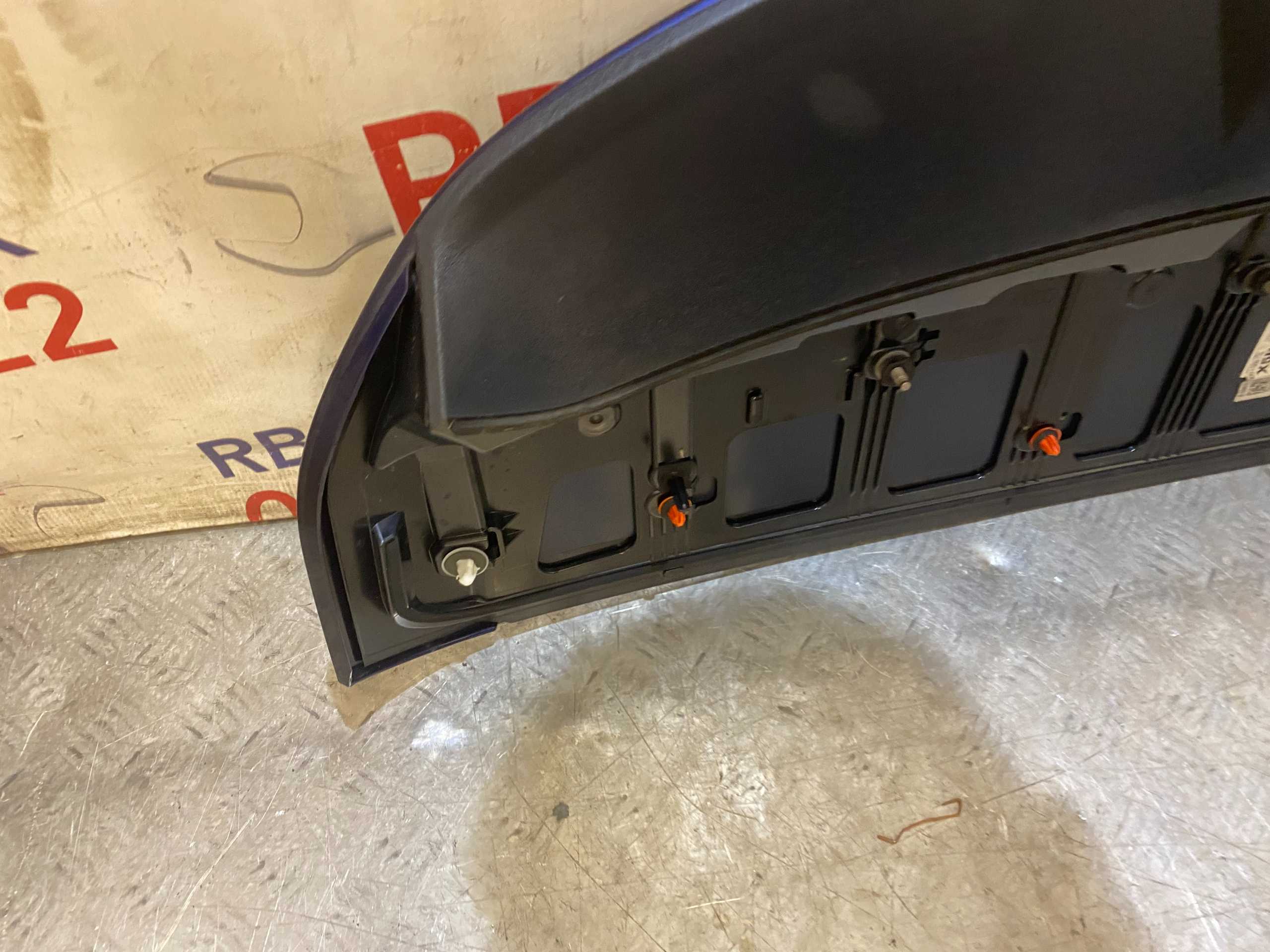 Audi Q4 E Tron Tailgate Spoiler 21-On P.n 89A827025 - Image 5