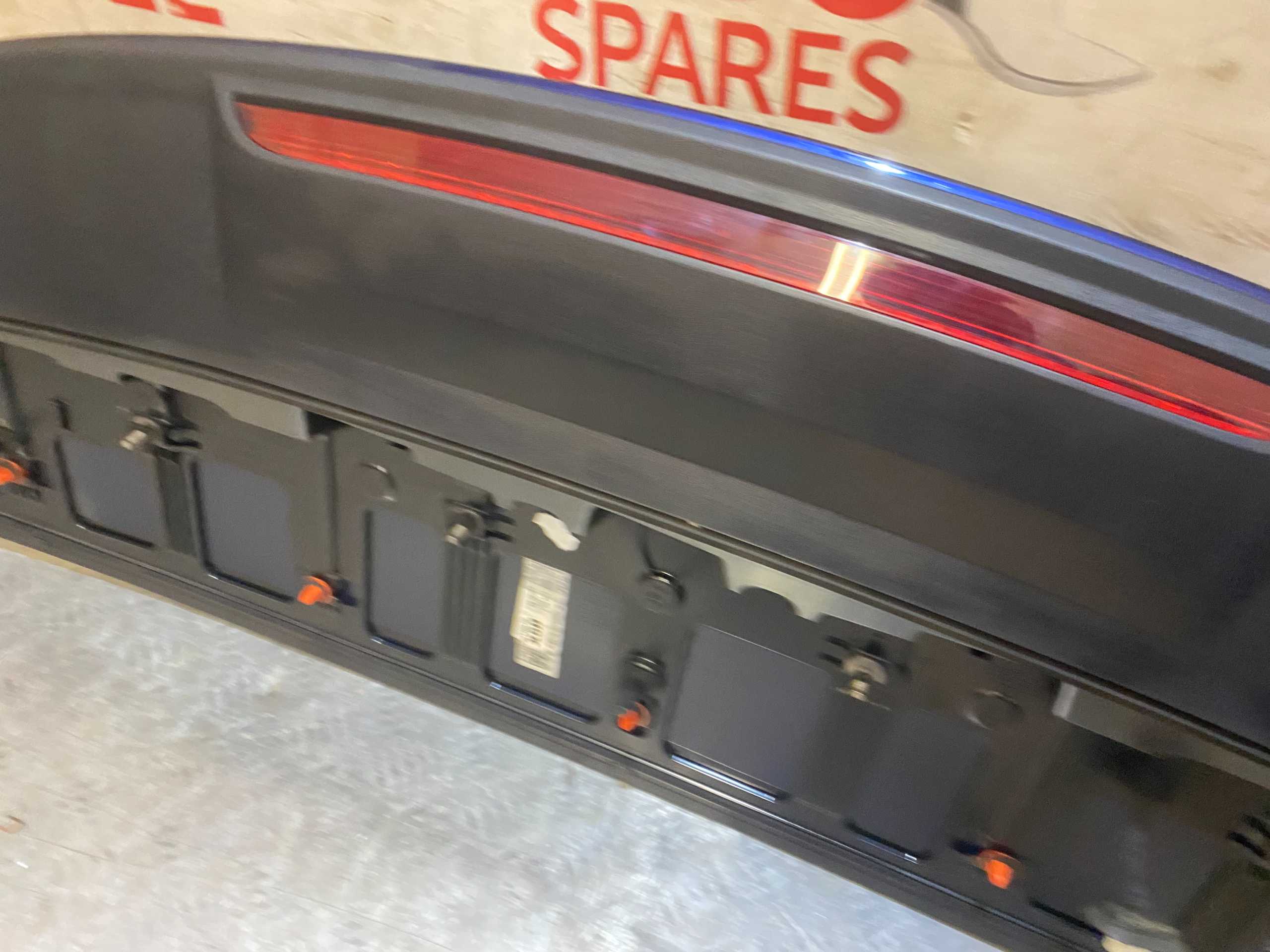 Audi Q4 E Tron Tailgate Spoiler 21-On P.n 89A827025 - Image 6