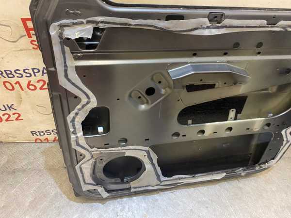 Mercedes G Class W463 Door Front Right 02-18 - Image 14