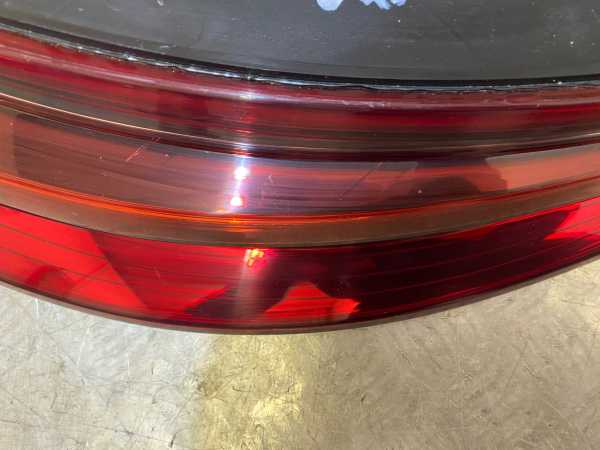 Porsche Panamera 971 Rear Light Right Side 16-23 P.n 971945092 - Image 4